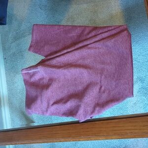 FLEO Heathered Red Crop Leggings